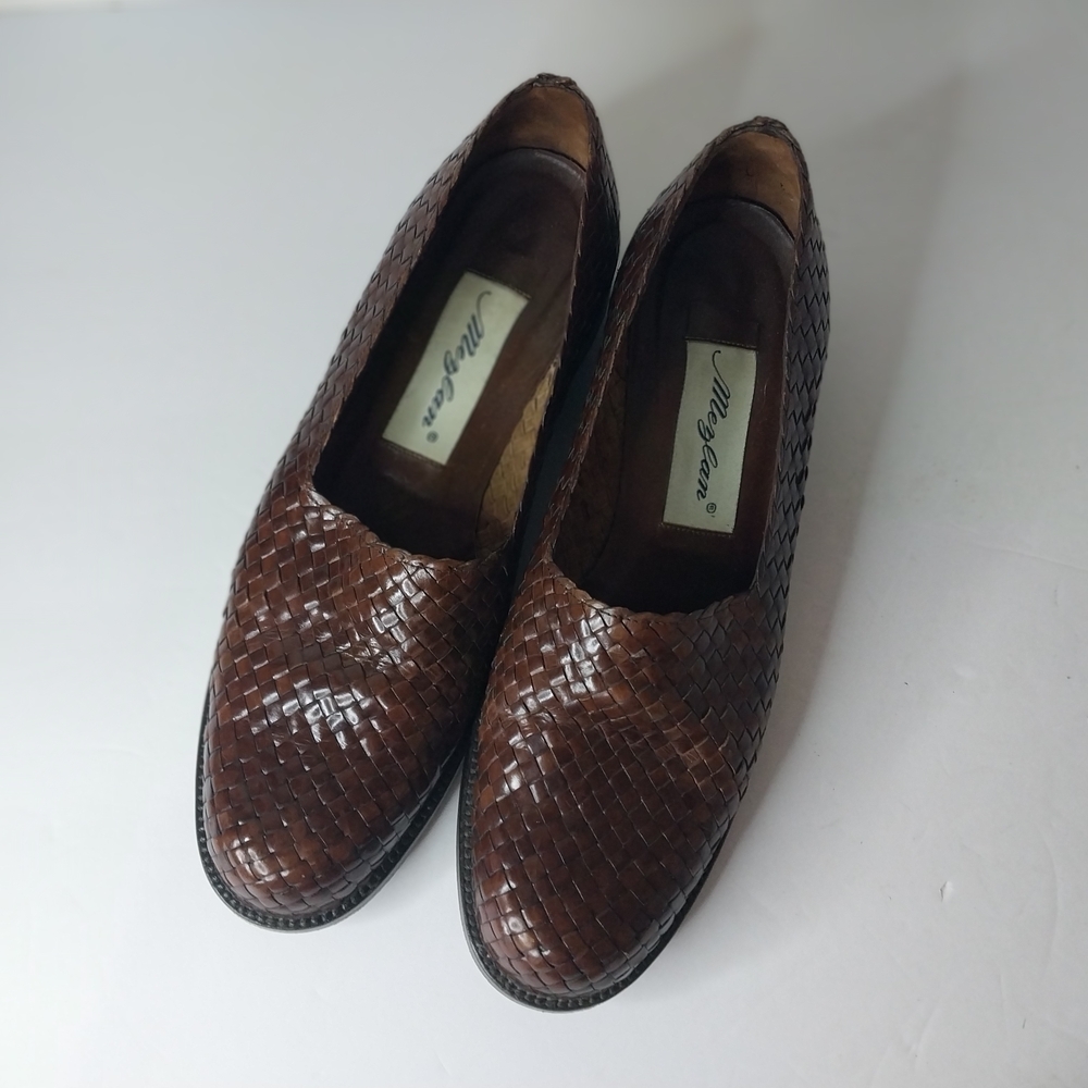 Mezlan Made In Spain Women's Woven Leather Slip-On Loafers in Brown